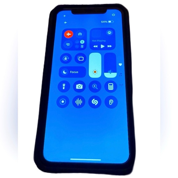 Apple iPhone XR 128GB Unlocked Black EUC with Charge Cord and Original Box - Picture 6 of 6